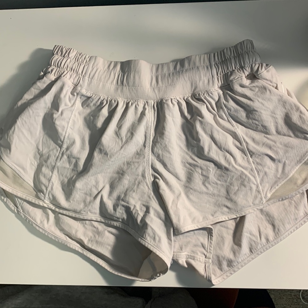 Lululemon white hotty hot shorts - size 6